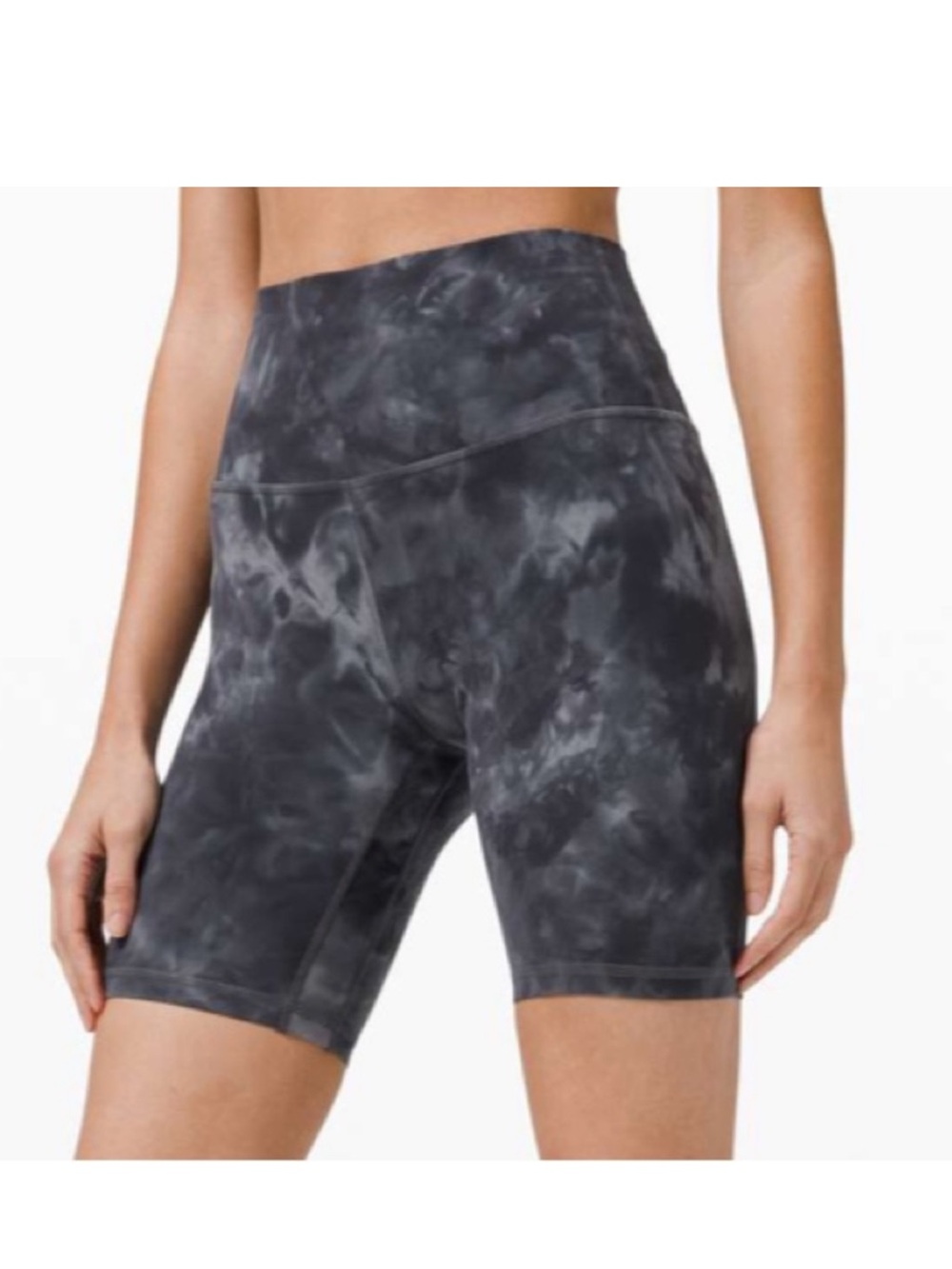Lululemon Align High Rise Biker Short 8” in Diamond Dye Pitch Grey Graphite Grey